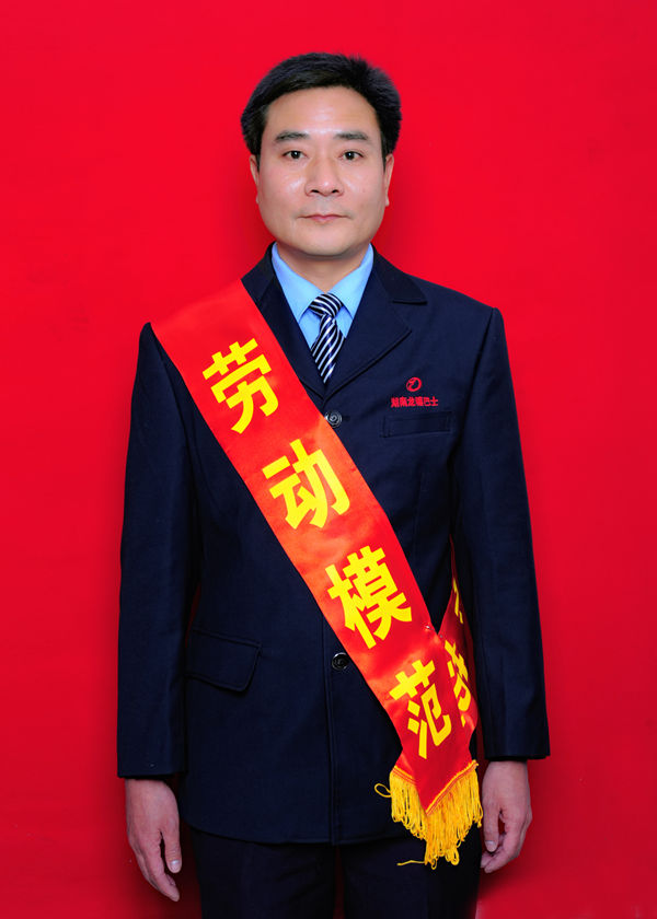 4 李拉練_副本.jpg