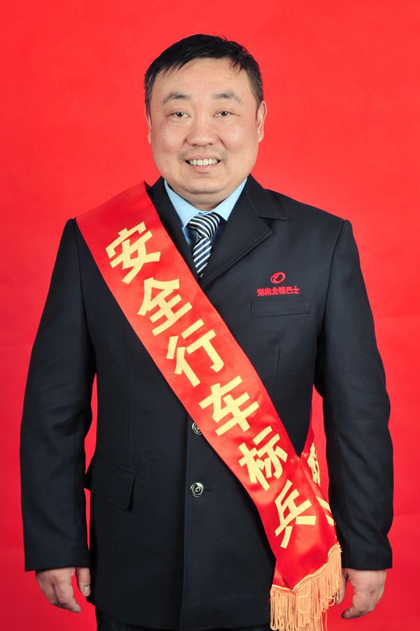 8 袁澤_副本.jpg