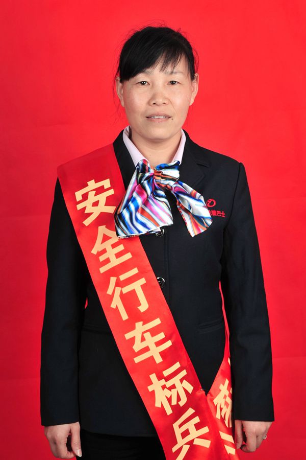 9 吳曉紅_副本.jpg