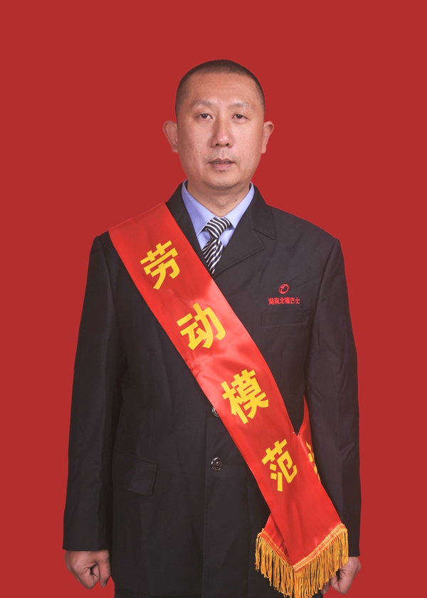 9、謝蔚_副本.jpg