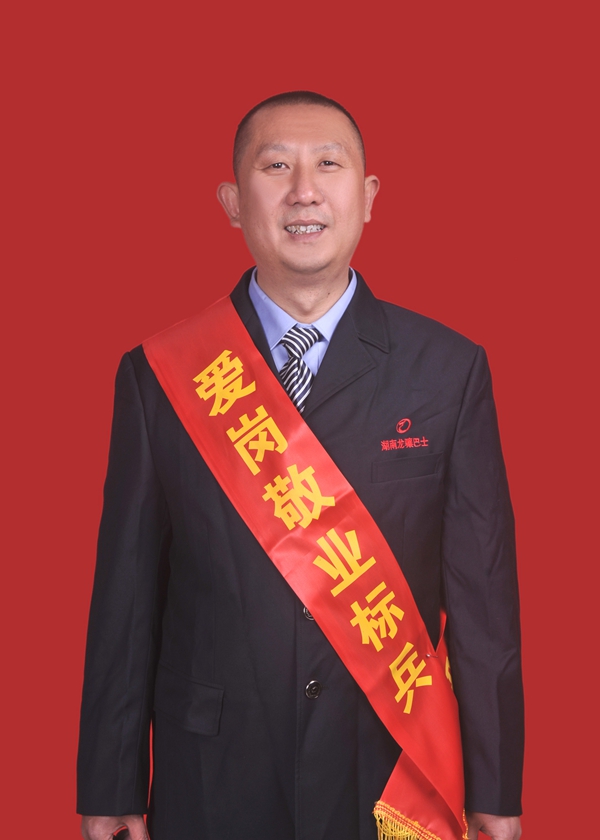 9、謝蔚_副本.jpg