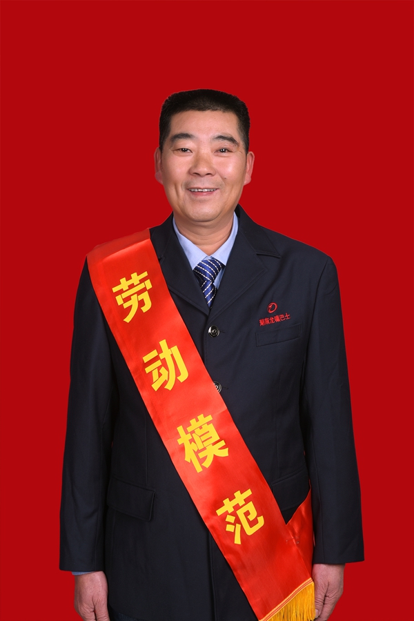 8、陸新意.jpg
