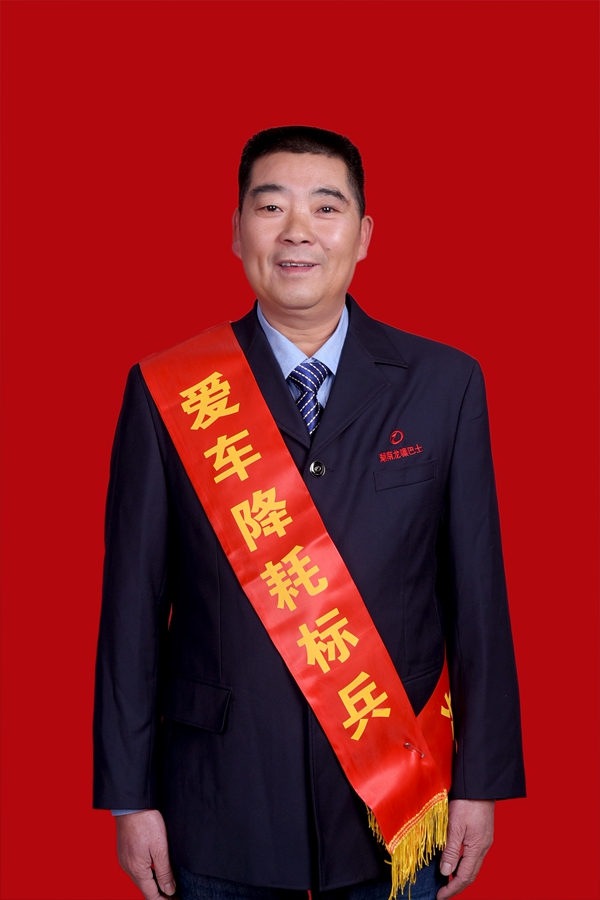 1、陸新意_副本600.jpg