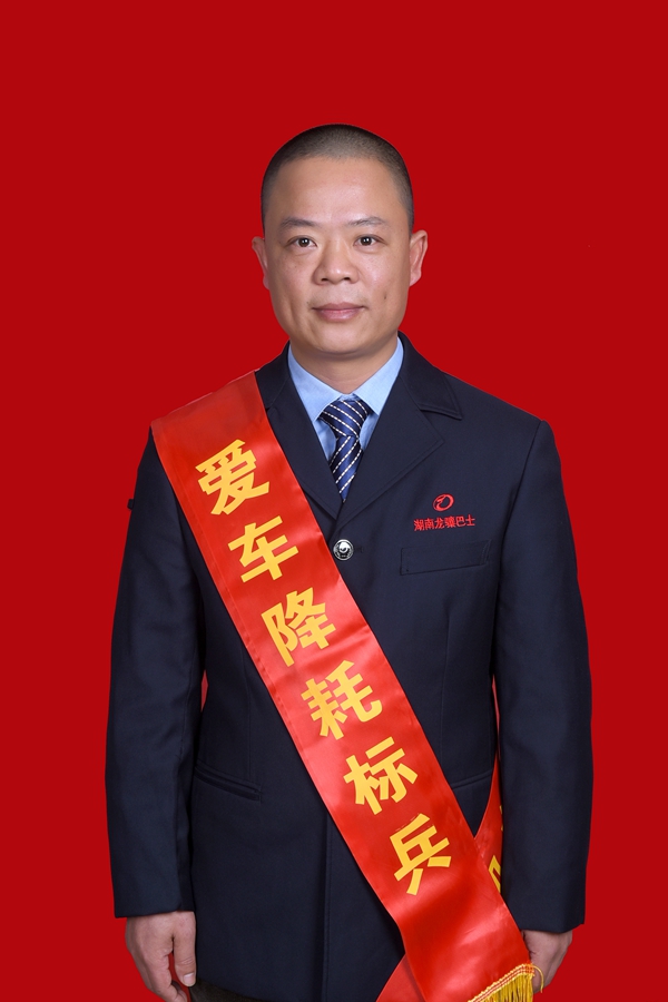 9、李進軍_副本600.jpg